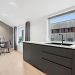Center - Two Bedroom Modern Διαμέρισμα Τρόμσο