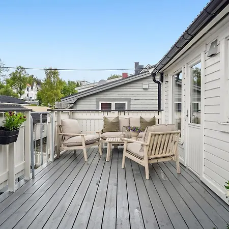 Lägenhet Center - Two Bedroom Modern